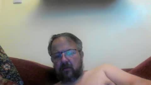 Snapshot of robxx32 chatting on May 3, 2026, 9:43 pm robxx32 online show from May 3, 2026, 9:43 pm
