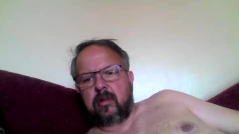 Snapshot of robxx32 chatting on May 20, 2026, 3:29 pm robxx32 online show from May 20, 2026, 3:29 pm