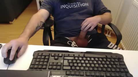 Snapshot of robzombi chatting on December 5, 2024, 4:44 pm Rockbart online show from December 5, 2024, 4:44 pm