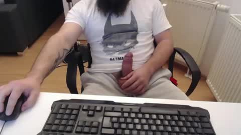 Snapshot of robzombi chatting on December 10, 2024, 4:17 pm Rockbart online show from December 10, 2024, 4:17 pm