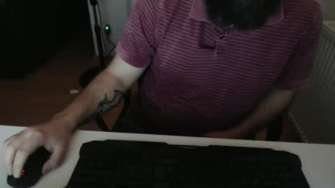 Snapshot of robzombi chatting on December 22, 2024, 5:32 pm Rockbart online show from December 22, 2024, 5:32 pm