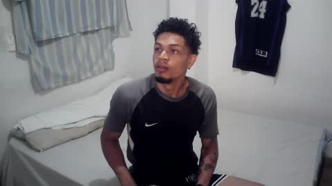 Snapshot of rocco99xx chatting on October 6, 2025, 12:24 pm Rocco online show from October 6, 2025, 12:24 pm