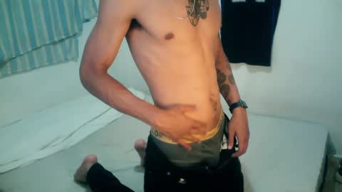 Snapshot of rocco99xx chatting on October 17, 2025, 12:47 am Rocco online show from October 17, 2025, 12:47 am