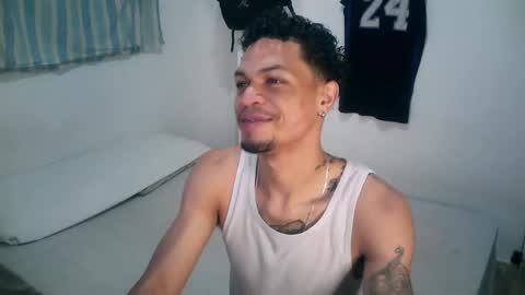 Snapshot of rocco99xx chatting on October 29, 2025, 12:40 pm Rocco online show from October 29, 2025, 12:40 pm