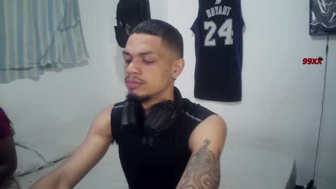 Snapshot of rocco99xx chatting on December 1, 2025, 2:44 pm Rocco online show from December 1, 2025, 2:44 pm