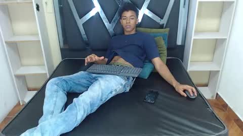 ROCCO  online show from October 9, 2025, 7:23 pm