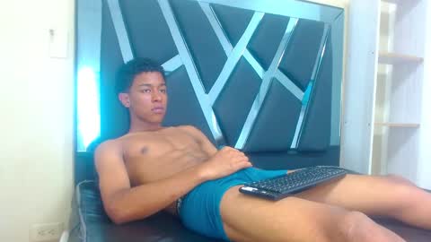 ROCCO  online show from October 21, 2025, 8:09 pm