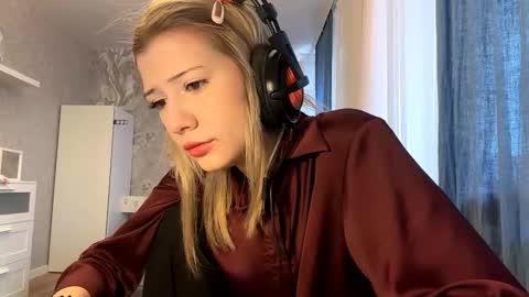 Snapshot of rochellehouis chatting on February 26, 2026, 11:31 am Anny online show from February 26, 2026, 11:31 am