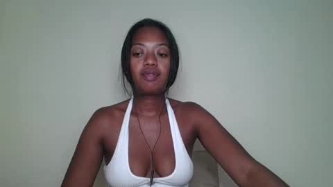 rochellinah online show from May 1, 2026, 11:37 am