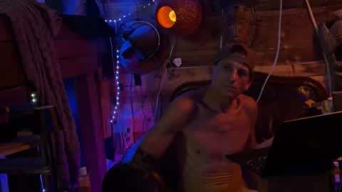 rockemx online show from November 14, 2025, 5:50 am