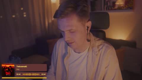 Rocket Bunny online show from October 1, 2025, 5:41 pm