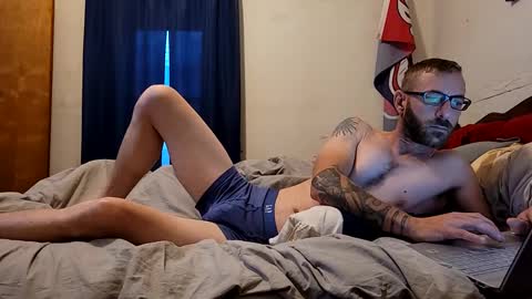 Snapshot of rockhard4u2019 chatting on December 4, 2024, 12:36 pm rob online show from December 4, 2024, 12:36 pm