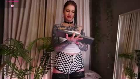 Roxy online show from June 23, 2026, 8:40 pm