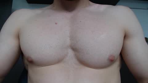 rocky muscle online show from November 25, 2025, 3:34 pm