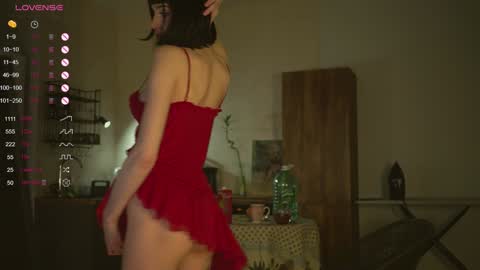 Snapshot of rodde_schlocer chatting on February 6, 2025, 5:51 pm Im Sevi online show from February 6, 2025, 5:51 pm