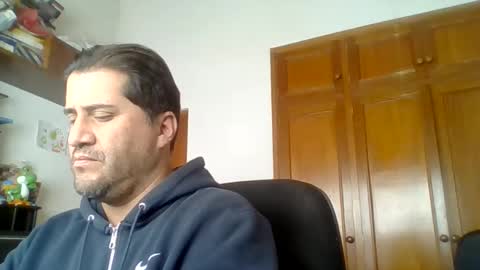 Snapshot of rodfer chatting on June 11, 2026, 12:58 pm Rodfer online show from June 11, 2026, 12:58 pm