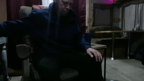 Snapshot of rodkirk45 chatting on February 25, 2025, 12:45 pm Rodkirk41... online show from February 25, 2025, 12:45 pm