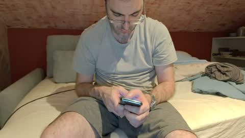 rogersand88 online show from July 26, 2026, 9:43 pm