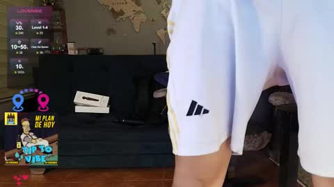 Snapshot of rogert_xx chatting on February 25, 2026, 1:15 am Rogert online show from February 25, 2026, 1:15 am