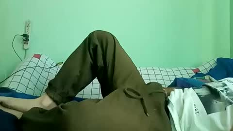 Snapshot of rojo22712 chatting on February 22, 2026, 6:06 pm Mr. Red online show from February 22, 2026, 6:06 pm