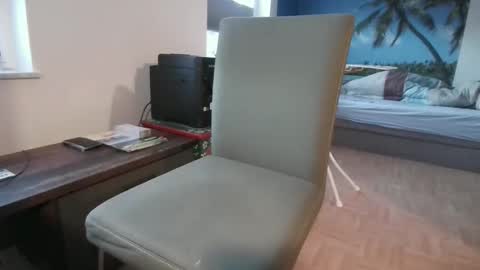 Snapshot of rolandloser1000 chatting on November 23, 2025, 3:01 pm rolandloser1000 online show from November 23, 2025, 3:01 pm