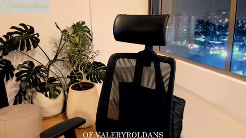 Valery Roldans online show from February 20, 2025, 1:36 am