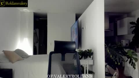 Valery Roldans online show from November 7, 2025, 2:55 am