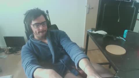 Snapshot of romainb72 chatting on February 18, 2025, 3:54 pm romainb72 online show from February 18, 2025, 3:54 pm