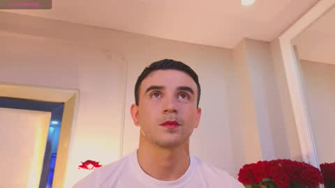 Snapshot of roman_chase chatting on November 6, 2025, 11:55 am online show from November 6, 2025, 11:55 am