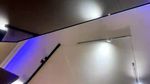 Snapshot of roman_chase chatting on November 24, 2025, 11:43 am online show from November 24, 2025, 11:43 am