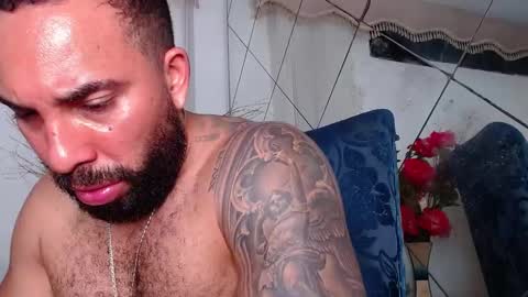 Snapshot of roman_muscle_ chatting on January 9, 2025, 6:17 am Roman online show from January 9, 2025, 6:17 am