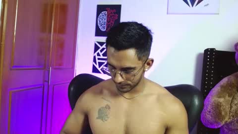 Roman online show from February 25, 2025, 8:09 pm