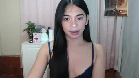 Snapshot of romantic_kath chatting on December 6, 2024, 1:29 am KATH online show from December 6, 2024, 1:29 am