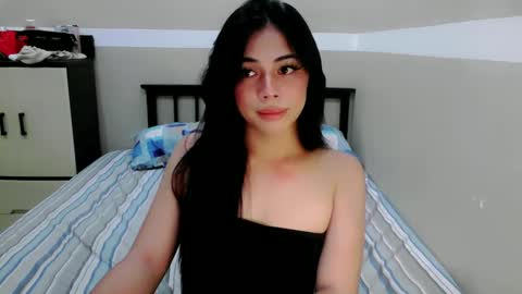 Snapshot of romantic_kath chatting on December 23, 2024, 4:28 pm KATH online show from December 23, 2024, 4:28 pm