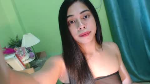 Snapshot of romantic_kath chatting on January 31, 2025, 3:00 pm KATH online show from January 31, 2025, 3:00 pm