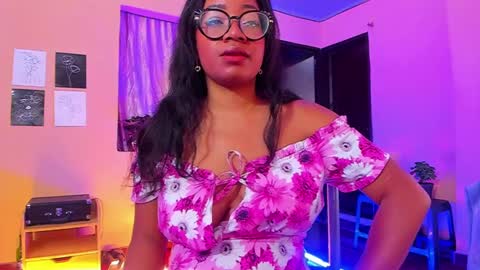 Snapshot of romantic_stargirl chatting on February 25, 2025, 12:55 pm Is A Belle online show from February 25, 2025, 12:55 pm