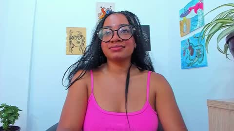 Snapshot of romantic_stargirl chatting on March 3, 2025, 2:37 pm Is A Belle online show from March 3, 2025, 2:37 pm