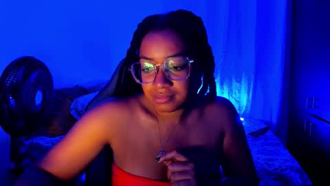 Snapshot of romantic_stargirl chatting on October 31, 2025, 11:17 pm Is A Belle online show from October 31, 2025, 11:17 pm