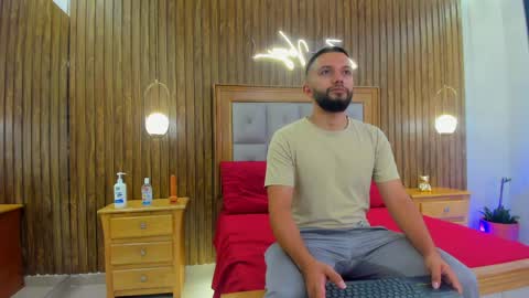 Snapshot of romeo__bossi chatting on March 31, 2026, 11:10 am Romeo Bossi online show from March 31, 2026, 11:10 am
