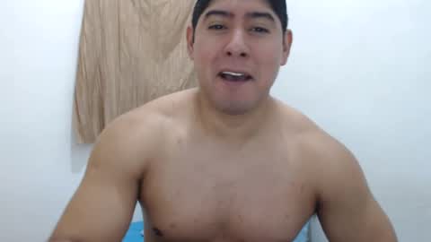 Snapshot of romeo_myroom chatting on October 12, 2025, 4:50 pm Romeos Room online show from October 12, 2025, 4:50 pm
