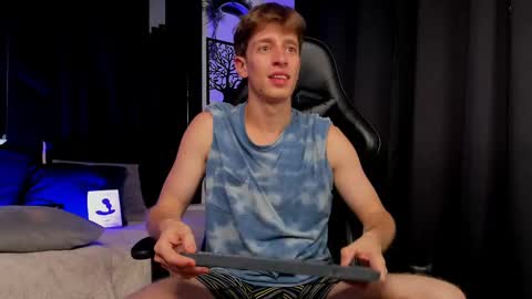 Snapshot of romeo_ricci1 chatting on February 9, 2025, 6:01 am Romeo Ricci online show from February 9, 2025, 6:01 am