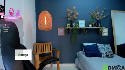 romi online show from November 9, 2025, 7:45 pm