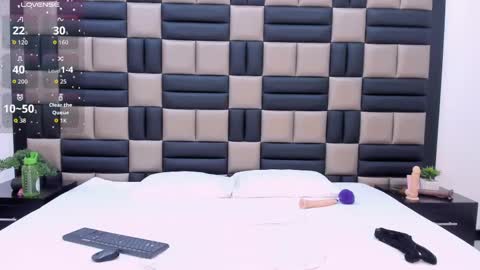 Romina online show from September 20, 2025, 12:06 pm
