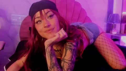 Rominna online show from September 11, 2025, 7:47 pm