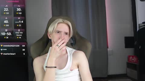 Snapshot of ron_vilsx chatting on February 21, 2025, 8:51 am ron vilsx online show from February 21, 2025, 8:51 am
