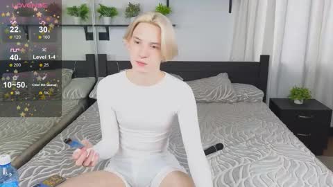 Snapshot of ron_vilsx chatting on October 19, 2025, 6:25 am ron vilsx online show from October 19, 2025, 6:25 am