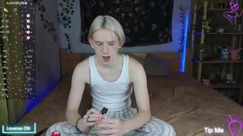 Snapshot of ron_vilsx chatting on October 25, 2025, 11:29 am ron vilsx online show from October 25, 2025, 11:29 am