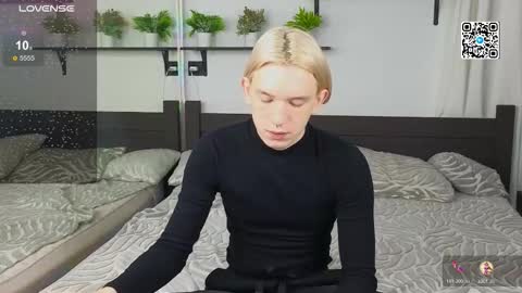 Snapshot of ron_vilsx chatting on October 26, 2025, 5:57 am ron vilsx online show from October 26, 2025, 5:57 am