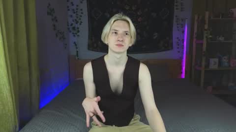 Snapshot of ron_vilsx chatting on October 30, 2025, 10:38 am ron vilsx online show from October 30, 2025, 10:38 am