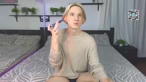 Snapshot of ron_vilsx chatting on November 10, 2025, 4:06 pm ron vilsx online show from November 10, 2025, 4:06 pm